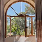 Dora (adults Only) Bed & Breakfast