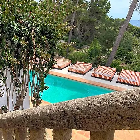 Bed & Breakfast Dora (adults Only) 3*