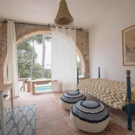 Bed & Breakfast Dora (adults Only) 3*