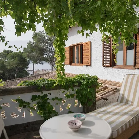 ベッド・アンド・ブレックファスト Dora (adults Only)