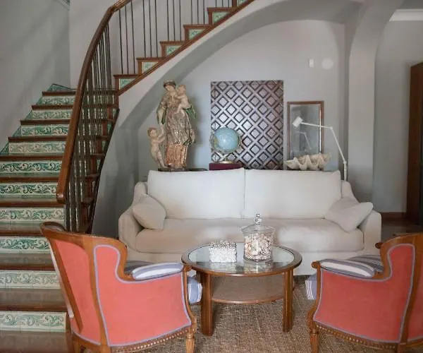 Dora (adults Only) Bed & Breakfast