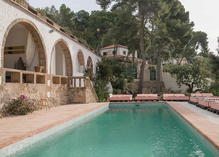 Dora (adults Only) 4*